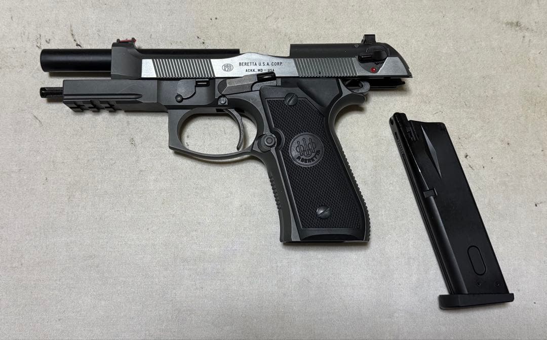 HW樹脂 WA ベレッタM92FS ブリガディアエリート オマケ 訳有美品(1)