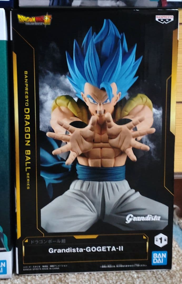 アミューズメント景品　色々14点　フィギュア　ラジコン　マグカップ