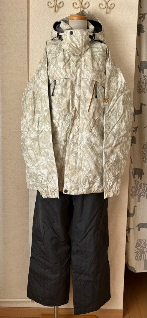 ゴールドウィンスキーウェア上下セット