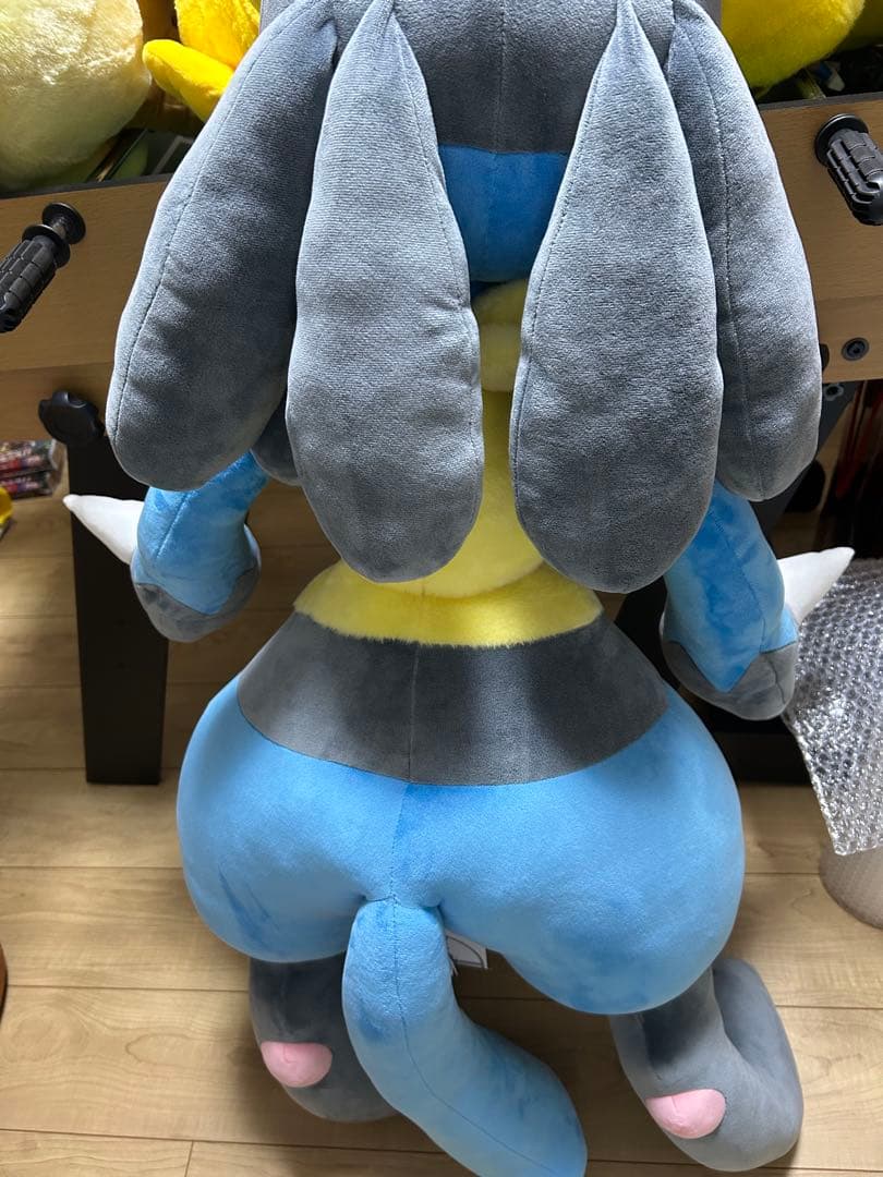 ポケモンセンター ルカリオ 等身大ぬいぐるみ
