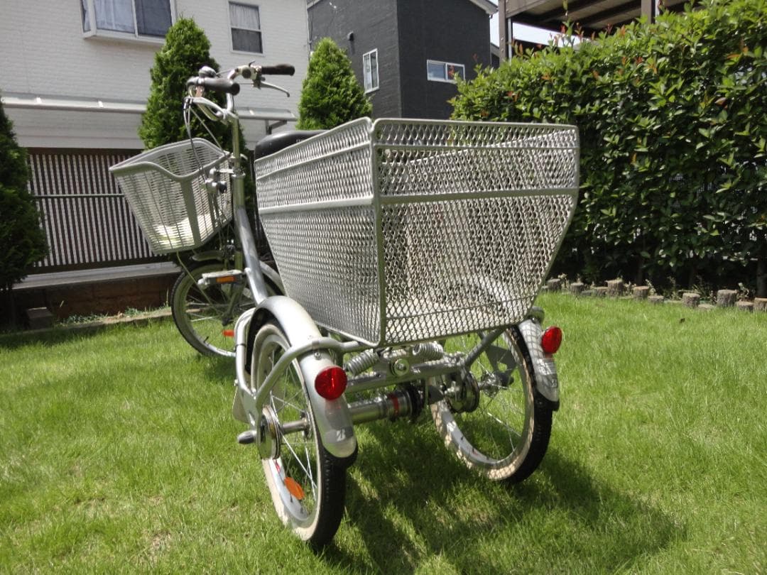 ★鈴木★　　　ブリヂストンワゴン　大人用三輪自転車(BW13)