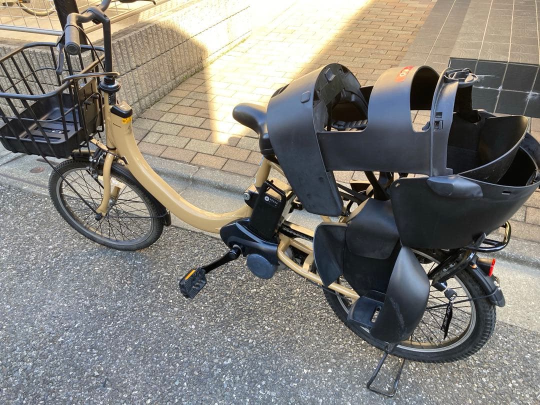 電動アシスト自転車 チャイルドシート付き