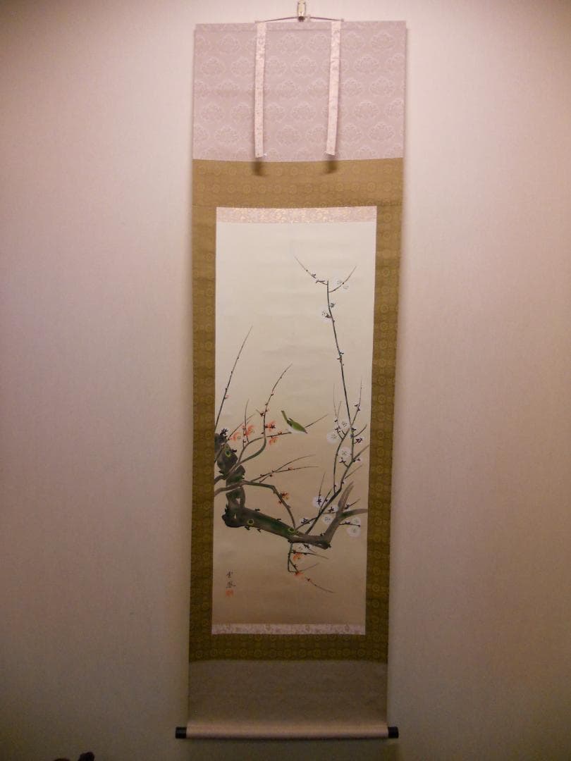 掛け軸 河田雲鳳 早春梅鶯図 絹本 希少 軸装 茶道具 掛軸 美品 です。