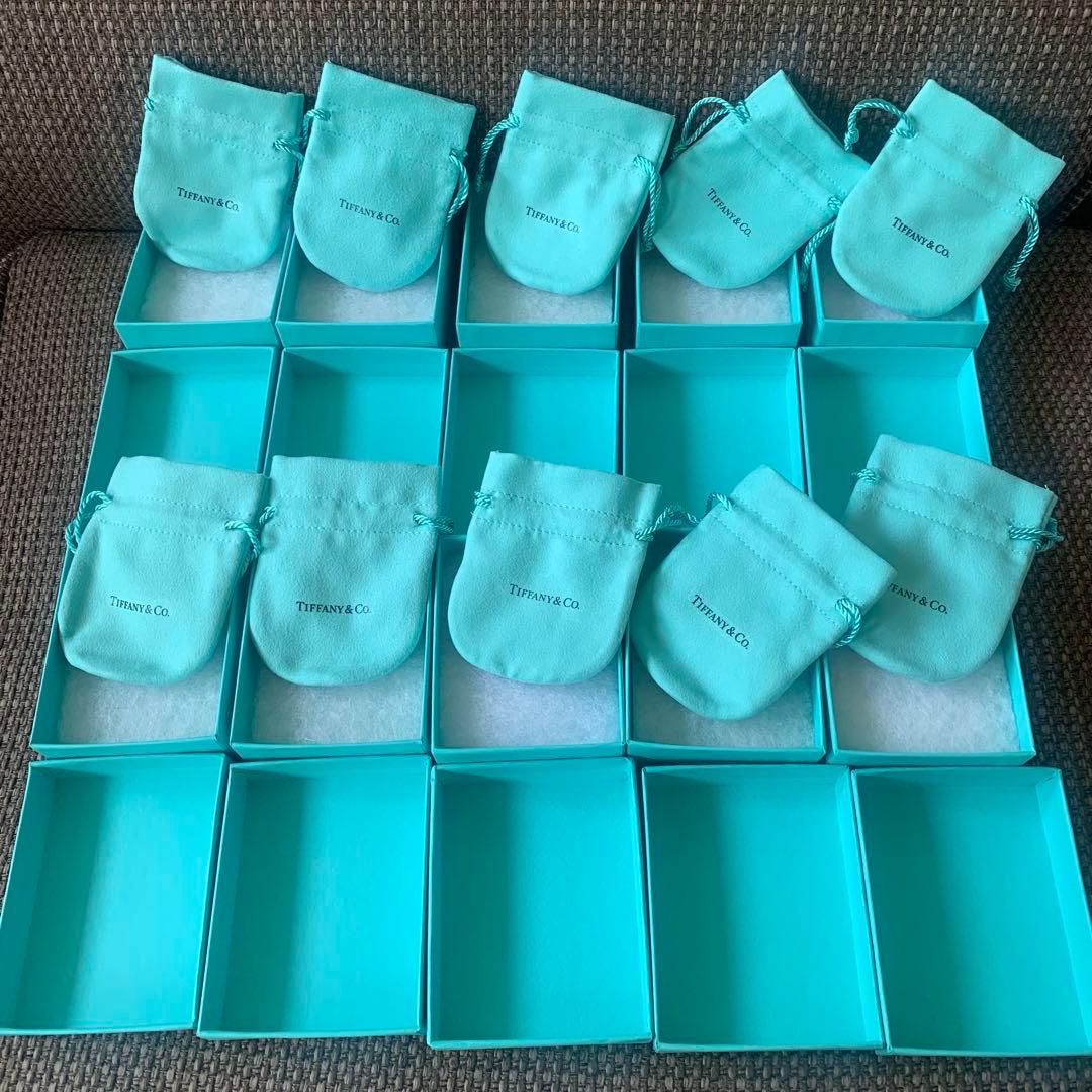 現行品　新品未使用ティファニー空箱巾着袋10セット