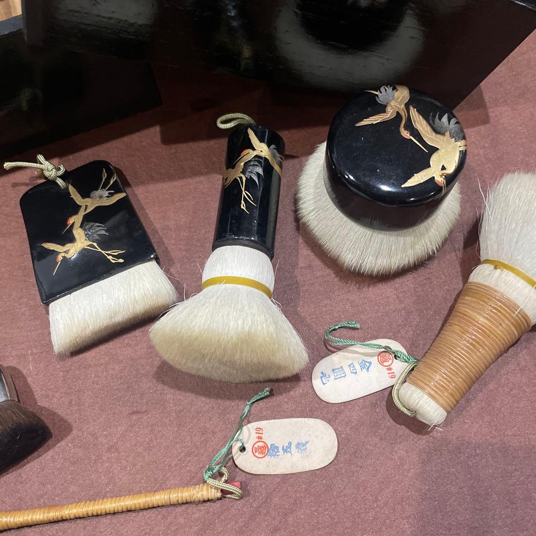 希少　三越 持撰 御化粧刷毛セット 白粉刷毛 木箱入り 未使用 伝統化粧道具