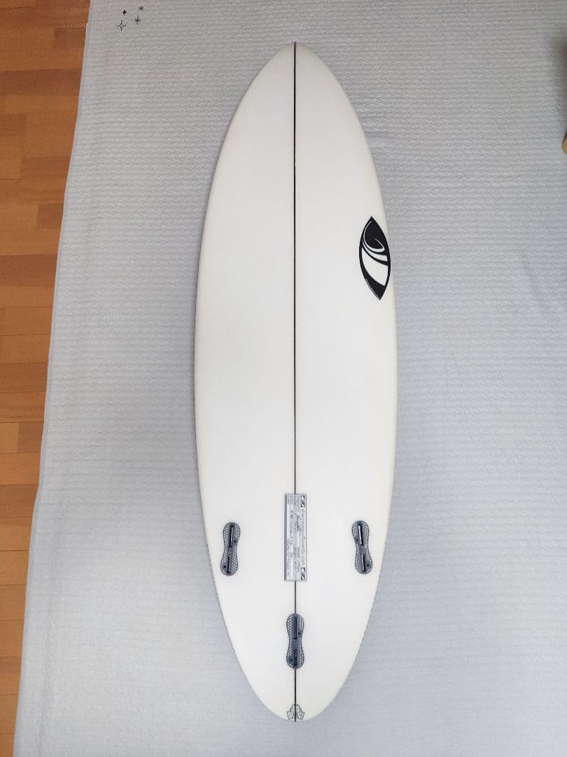【美品・送料込】5’11 SHARPEYE シャープアイサーフボード:#77
