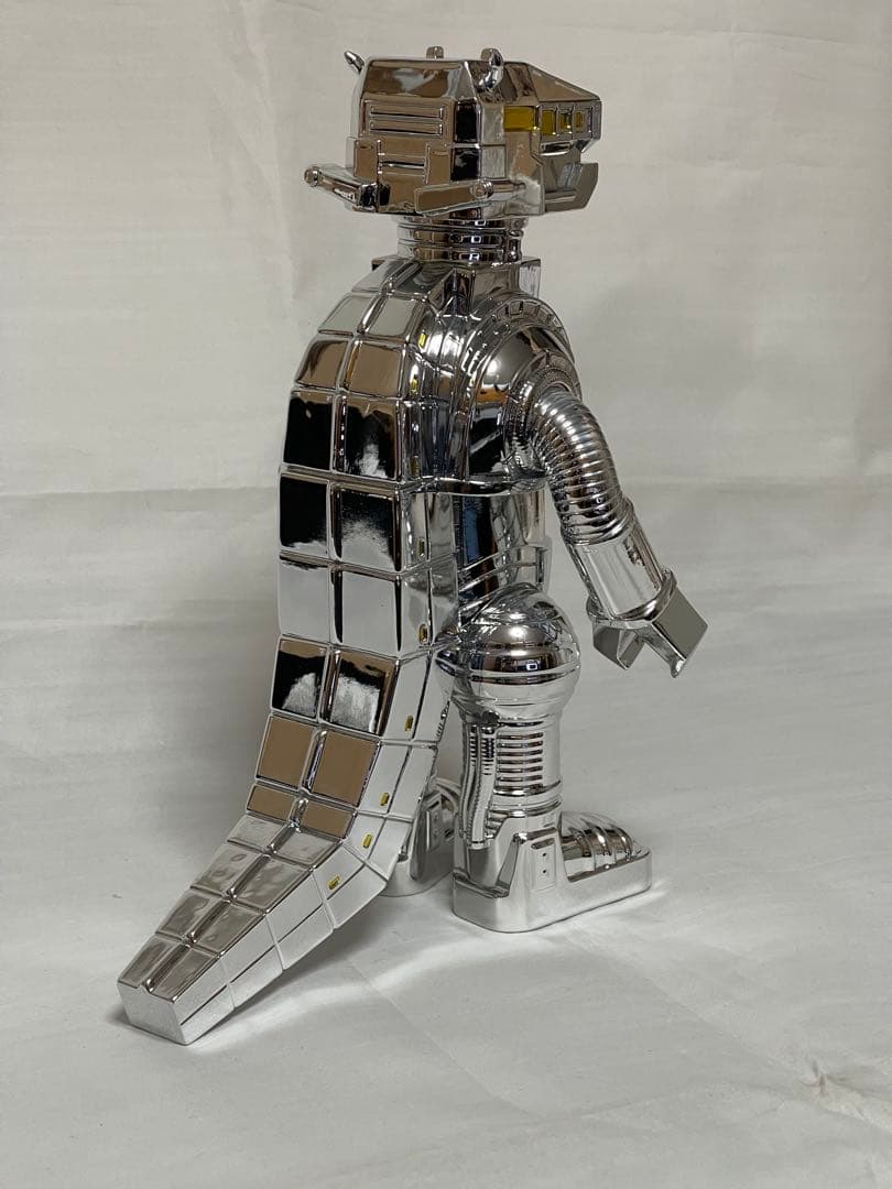 カ*苺様 Y・MSF メカギラス メッキバージョン ウルトラマン80 A-kil