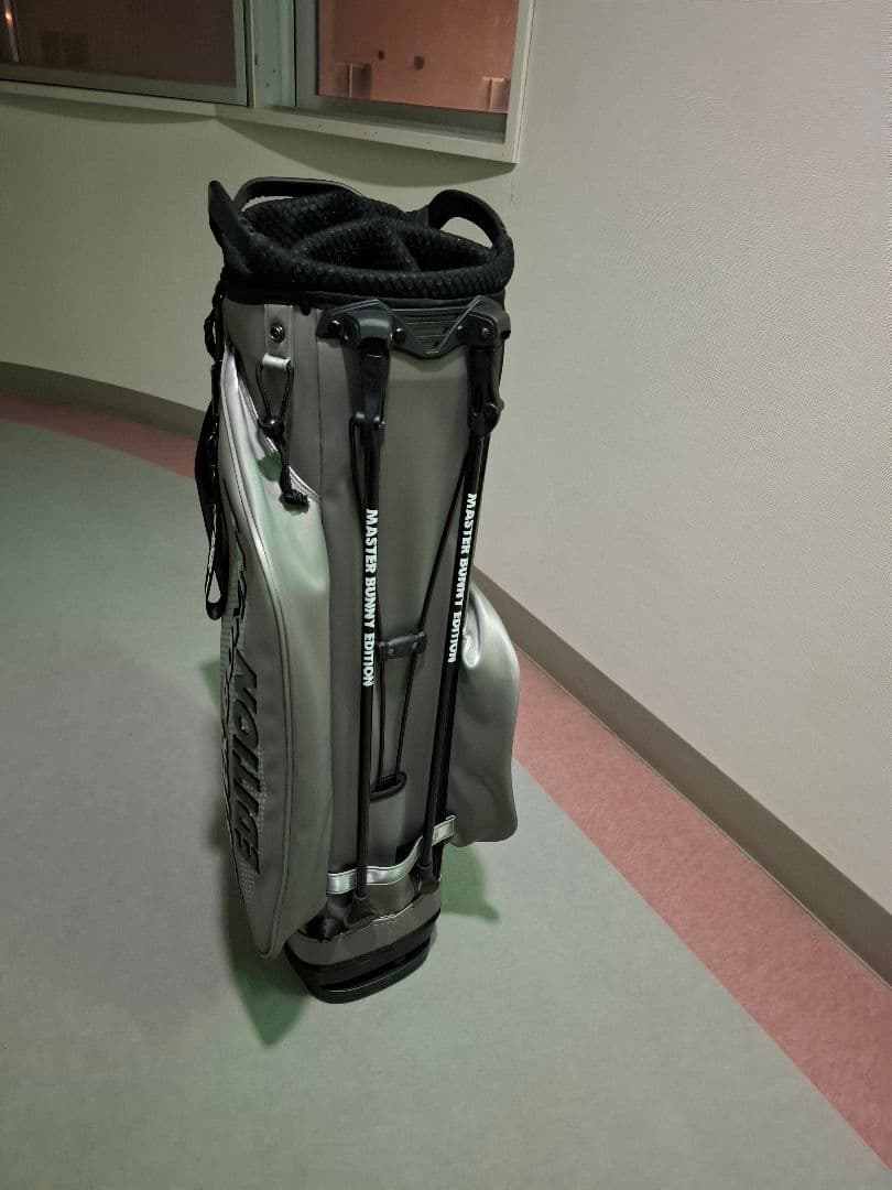 MASTER BUNNY EDITION キャディバッグ 　値下げしました
