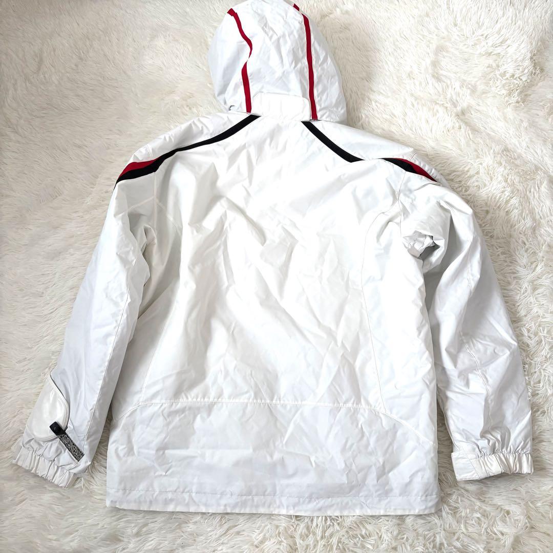 美品☆DESCENTE デサント スキーウェア　上下セット　メンズ　XO 白　黒