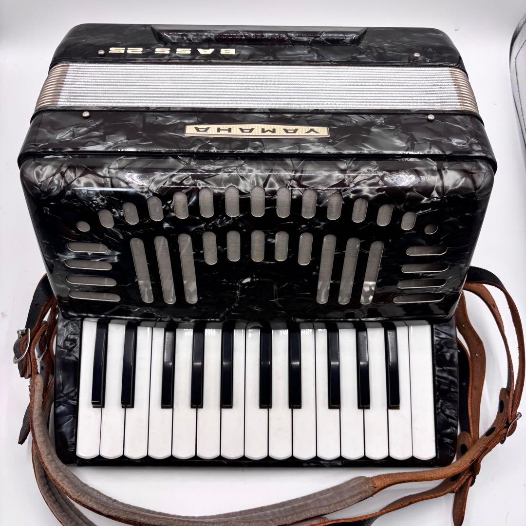 YAMAHA ヤマハ　アコーディオン BASS 25