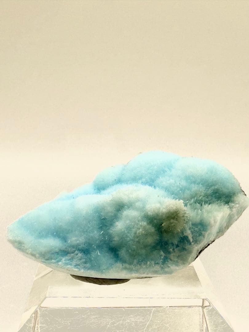 ブルーアラゴナイト　霞石　原石　鉱物　標本　天然石　石