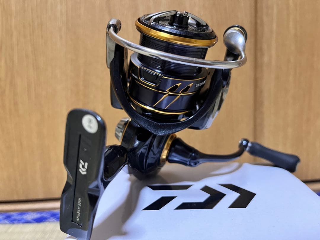 Daiwa CALDIA LT2500S スピニングリール