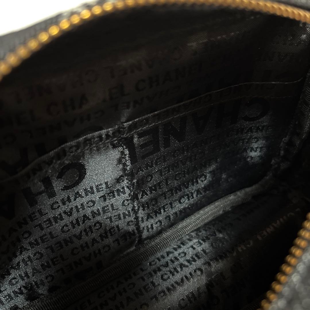 新品•未使用　CHANELノベルティ デニム ショルダーバッグ