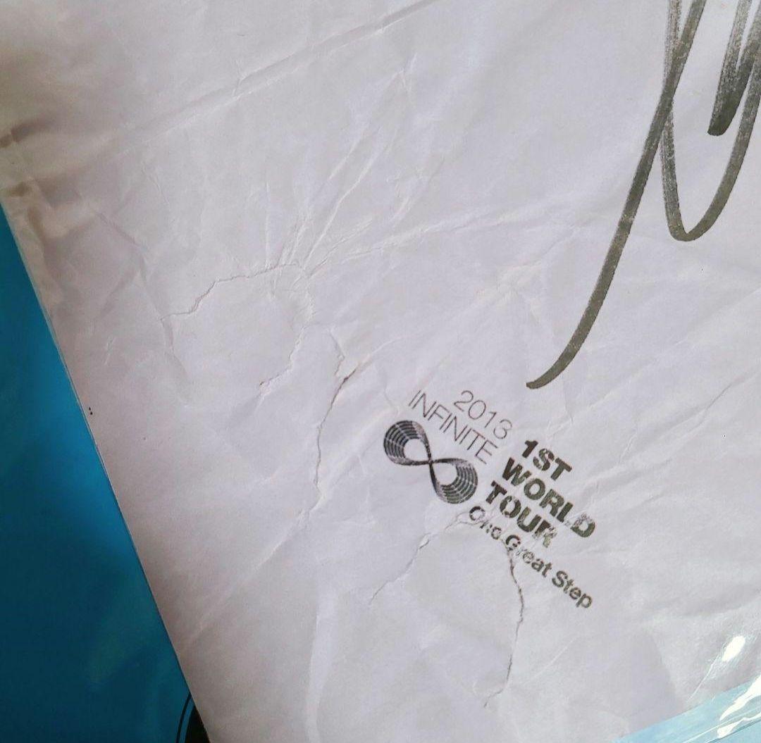 ソンギュ サイン入り 紙飛行機