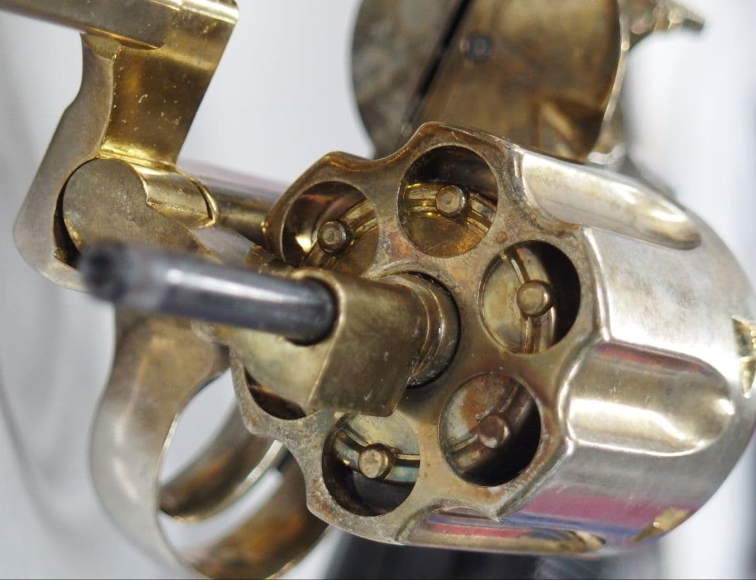 国際産業　44マグナム　4インチ