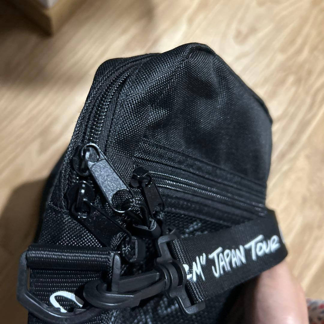 ワンオクロック　ショルダーバッグ