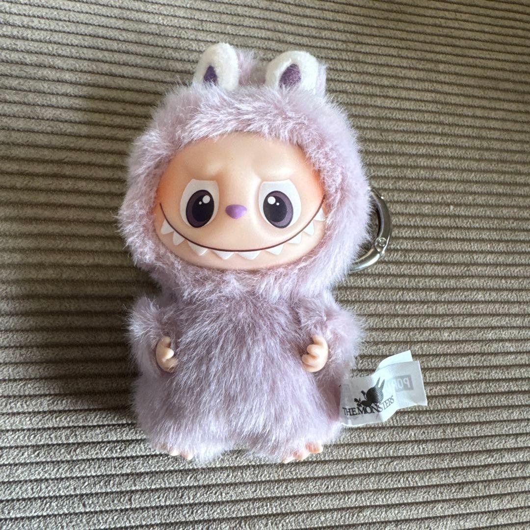 【おまとめ買い割引あり】ラブブ PIN FOR LOVE イニシャル M