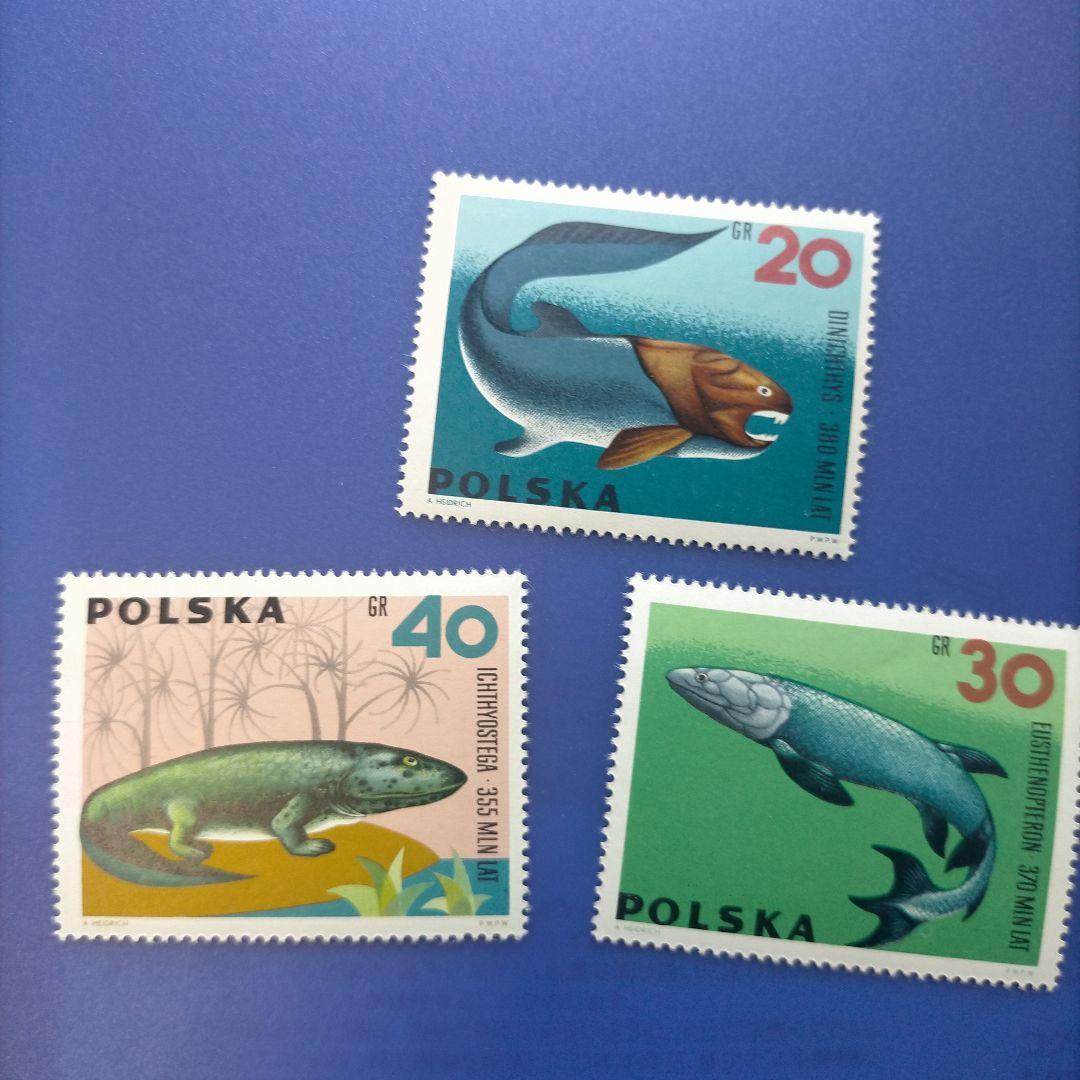3253 外国切手 ポーランド 先史時代の動物 9種 未使用