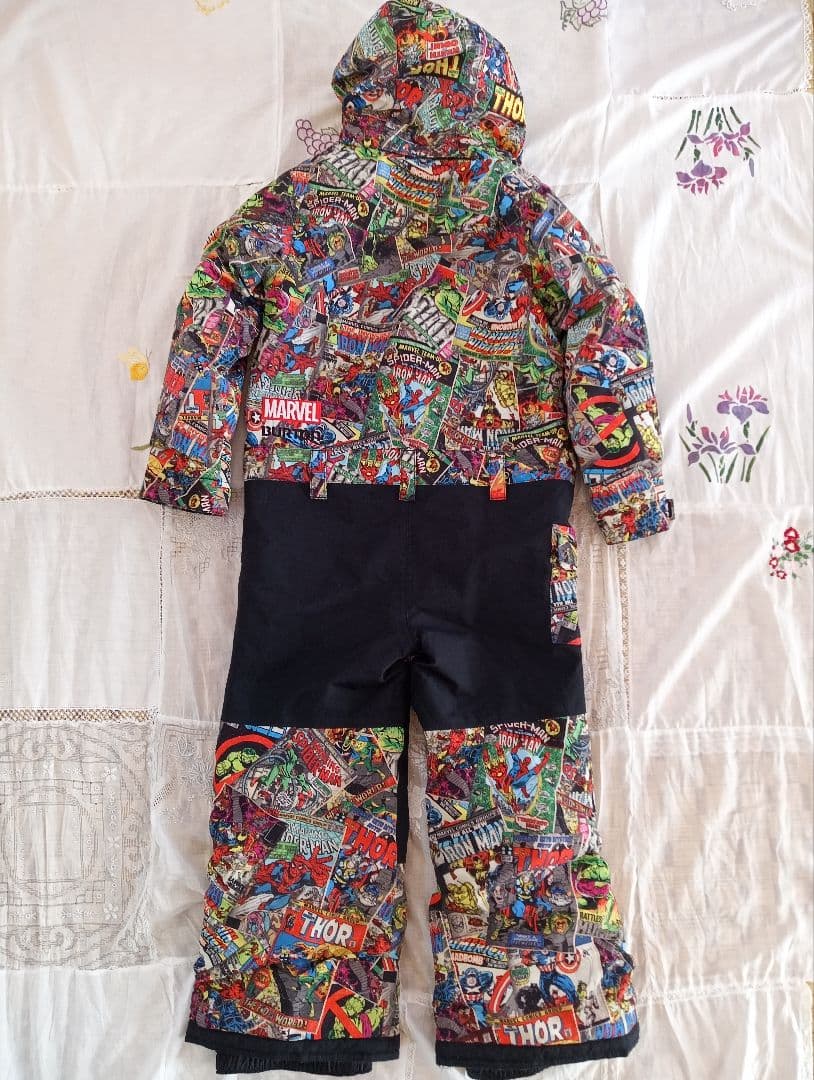 BURTON　MARVEL　つなぎ　カバーオール　スキーウェア　5T　6T