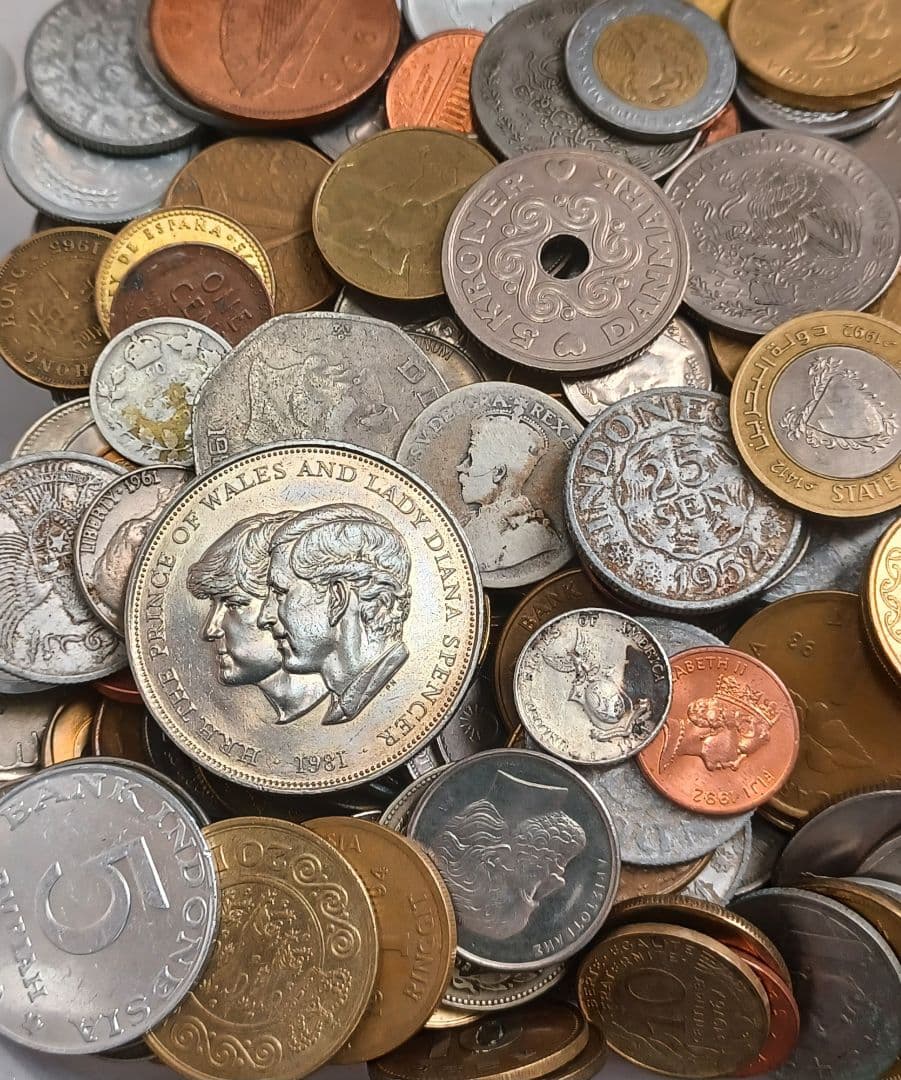 重さ1780g(約1.7kg)分の外国(海外)硬貨 【銀貨1点おまけ付き】