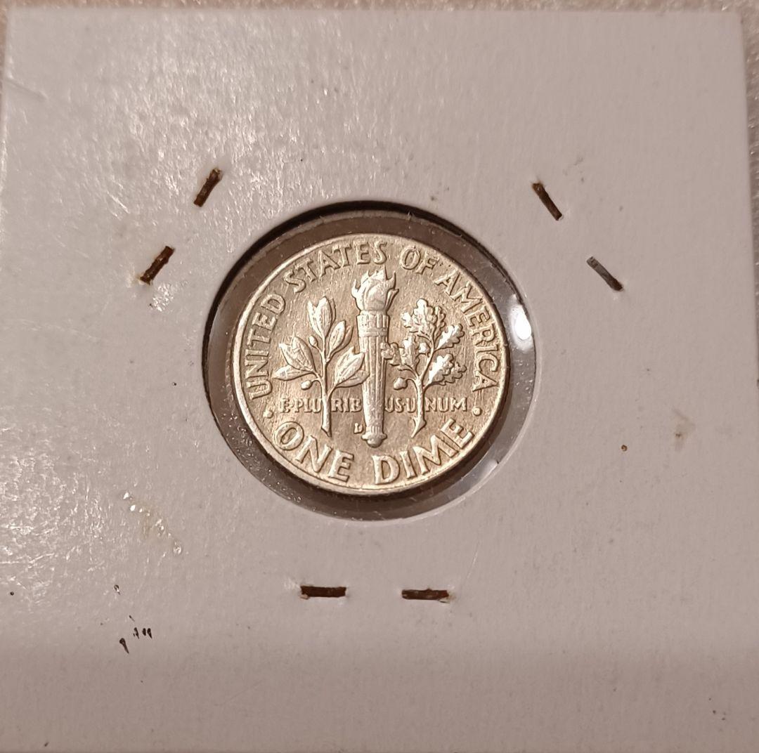 重さ1780g(約1.7kg)分の外国(海外)硬貨 【銀貨1点おまけ付き】