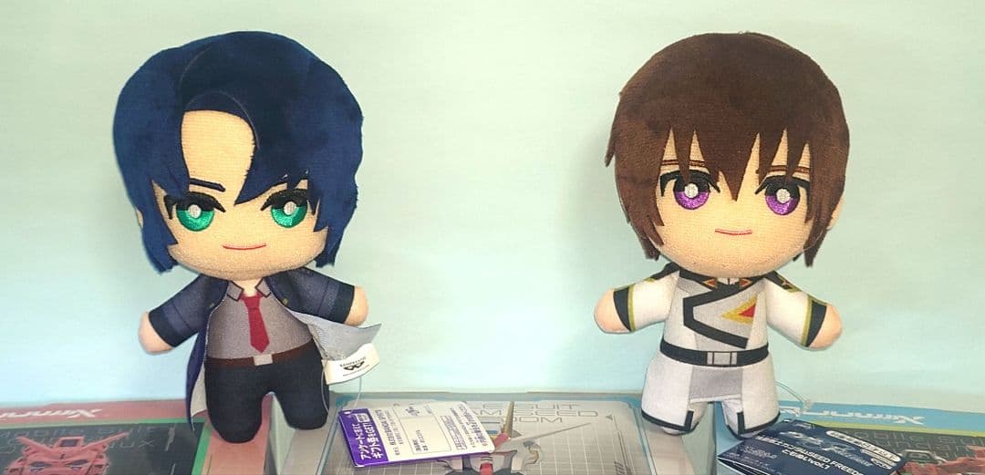 ガンダム　フィギュア　ぬいぐるみ