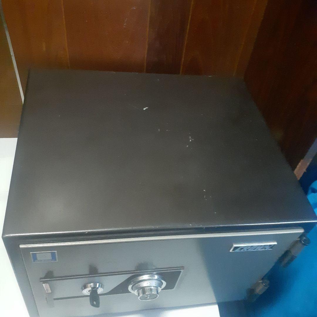 CROWN ダイヤル式金庫