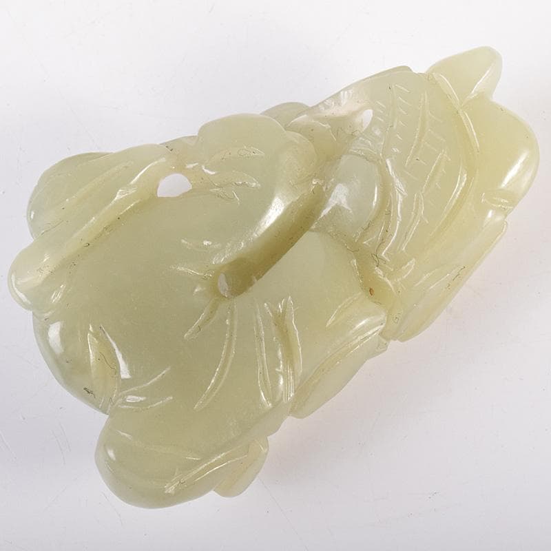 中国　玉石彫刻　人物白鳥刻　根付　置物　C　7887E