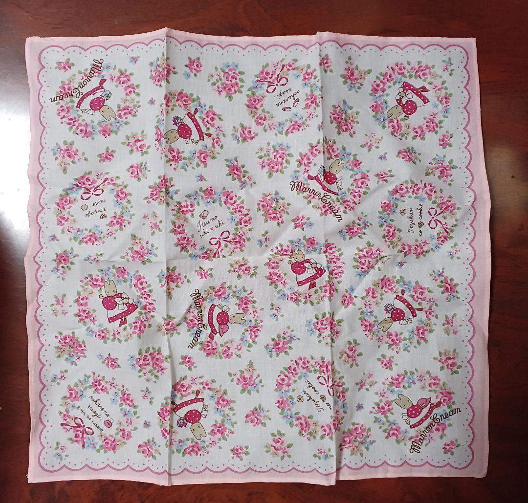 サンリオ　マロンクリーム　ハンカチ