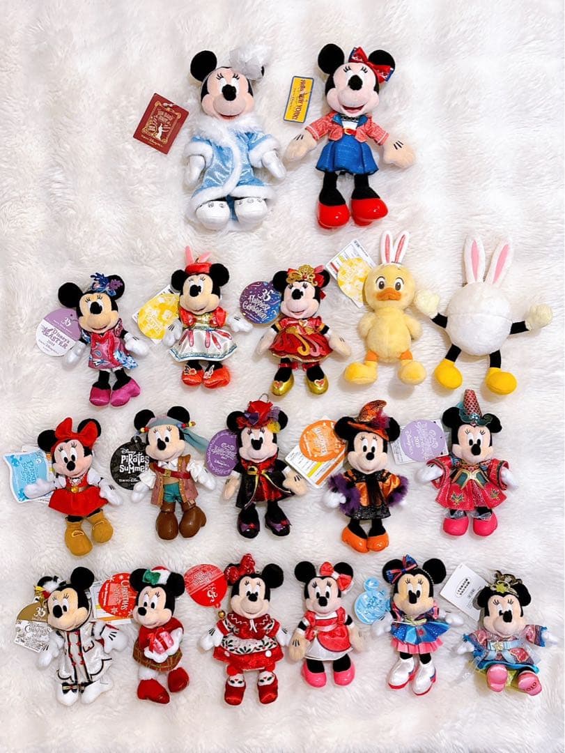 ミニー ぬいぐるみバッジ 16点 + おまけ2点　BBB ハロニュ　など