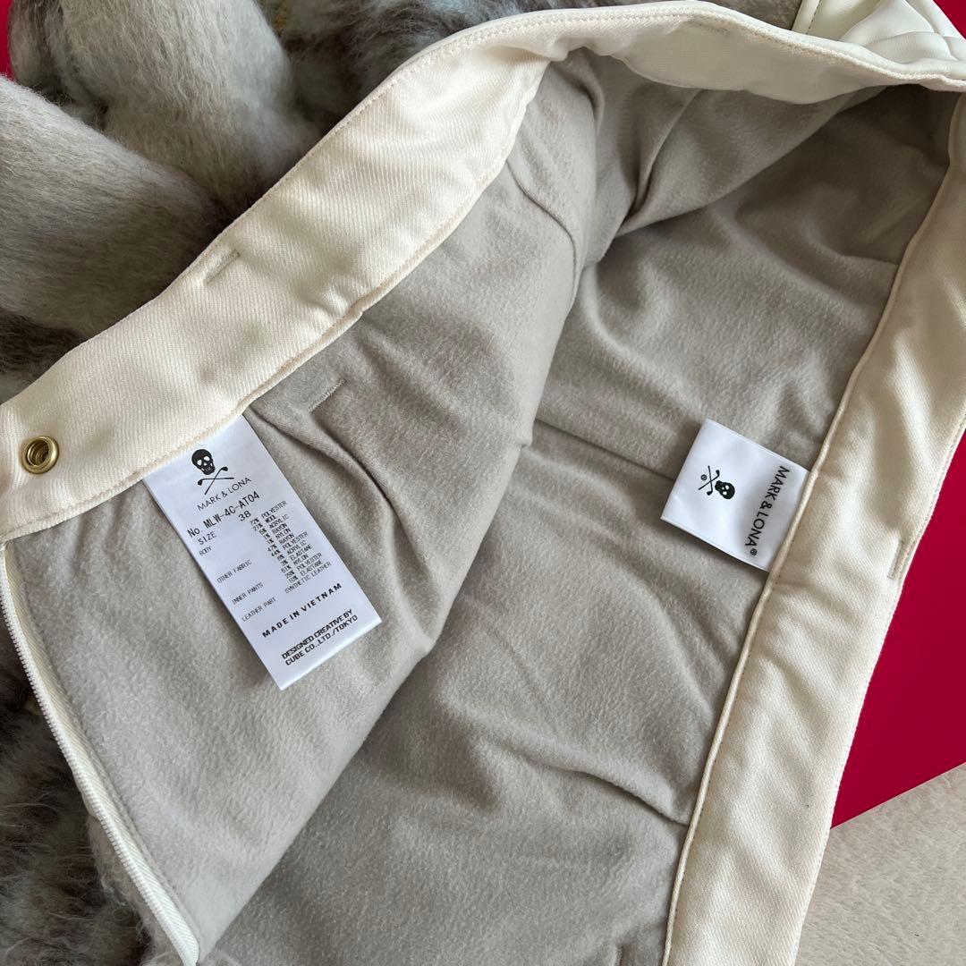 マーク&ロナ　ショートパンツ　秋冬物2024C 38