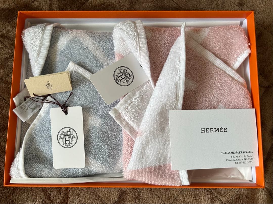 ♡出品。新品未使用HERMES タオルハンカチ2枚セットエルメスアヴァロン