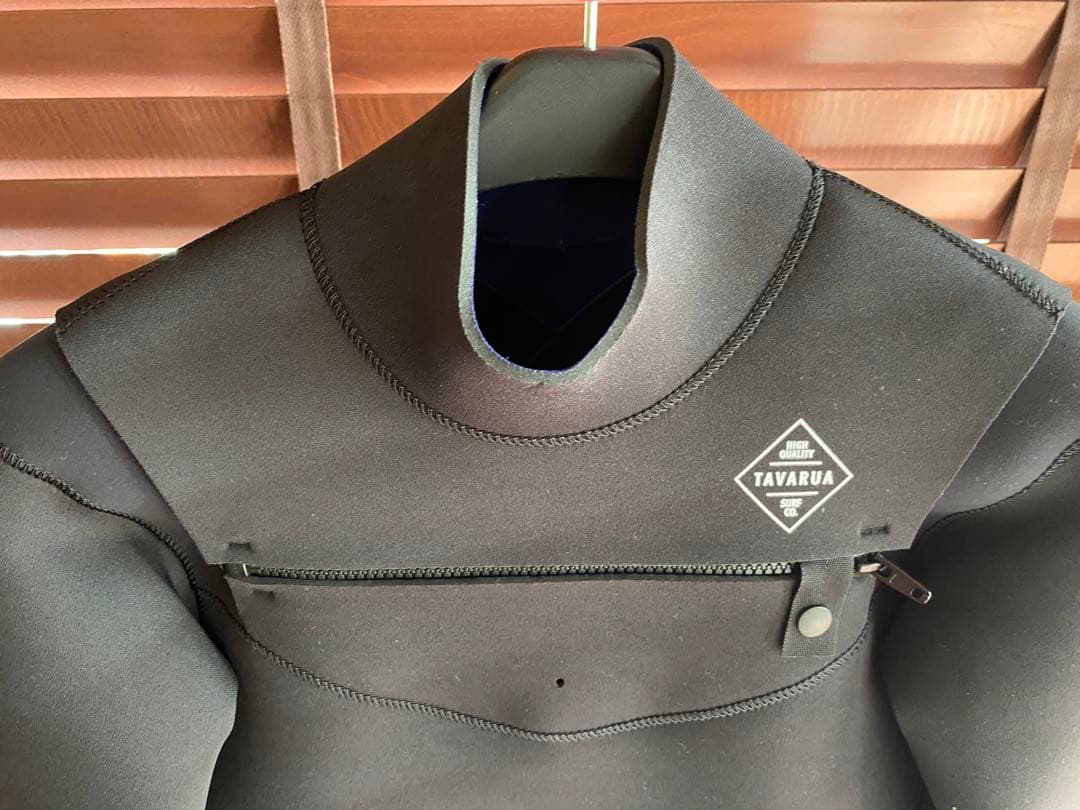 新品未使用 TAVARUA タバルア　フルスーツ　3x2㎜