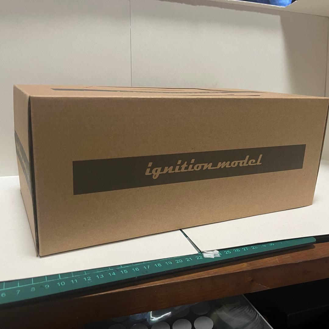 イグニッションモデル 1/18 リバティーウォーク GTR メタリックグレー