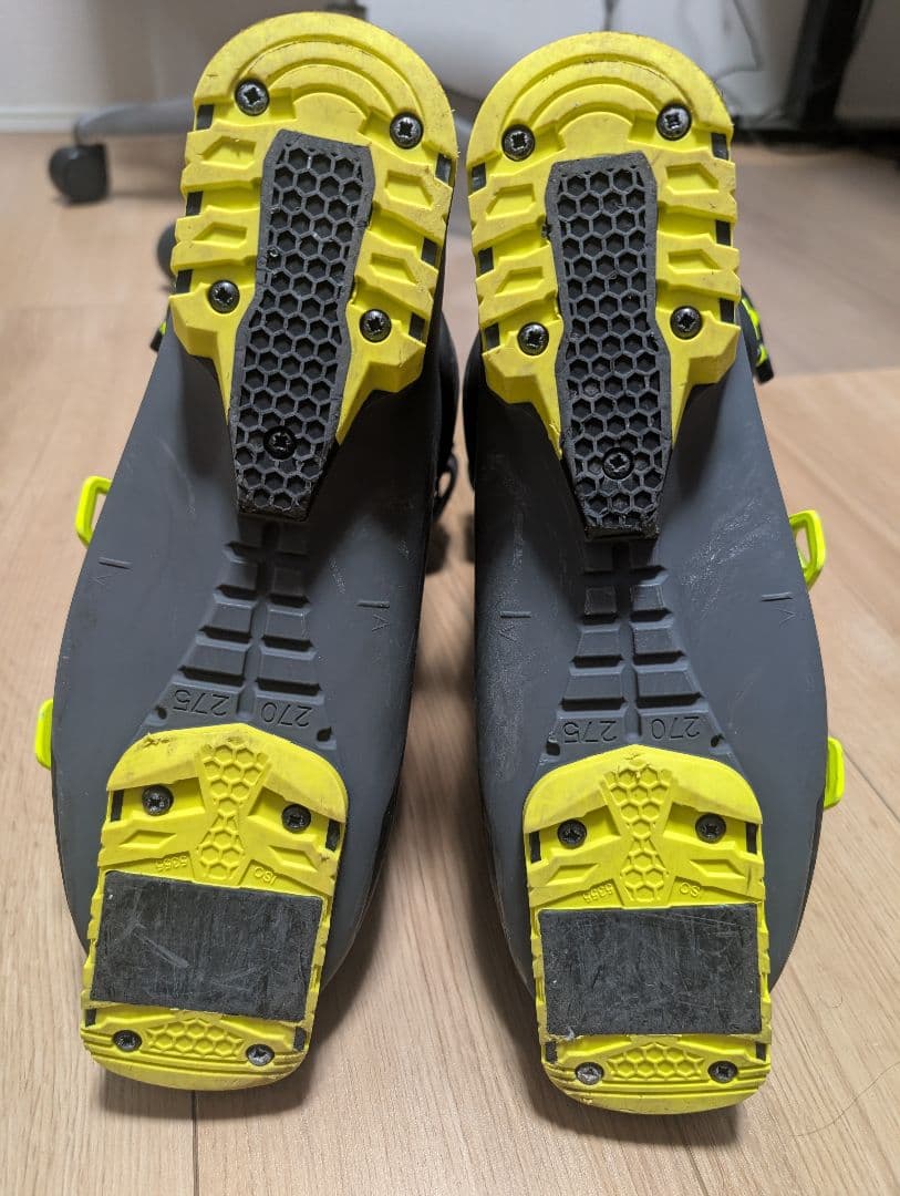 HEAD Vector evo 130 スキーブーツ