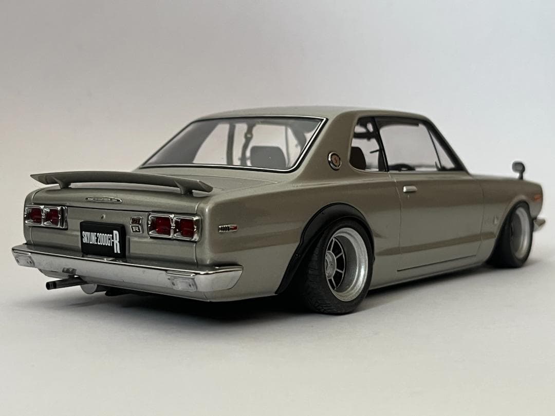 オートアート 1/18 日産スカイラインGT-R ハコスカ カスタム品 箱付