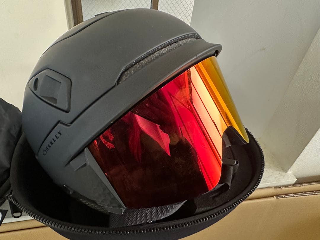 OAKLEY MOD 7 ヘルメット Mサイズ