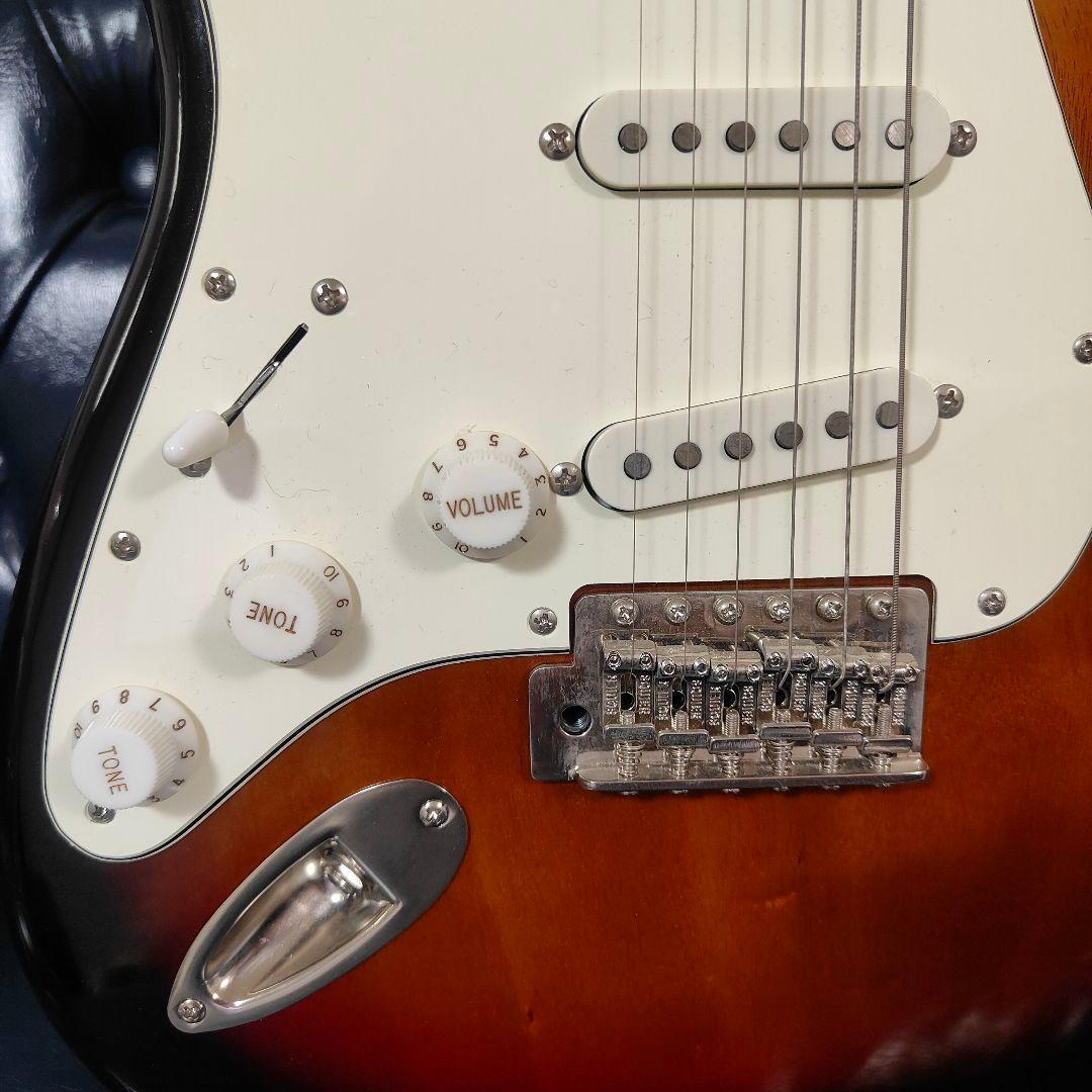 ギター Squier by Fender Classic Vibe '60s Left