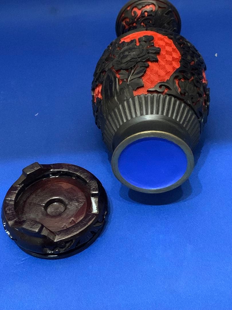 村上堆朱 黒堆朱花瓶 径83xh200台含