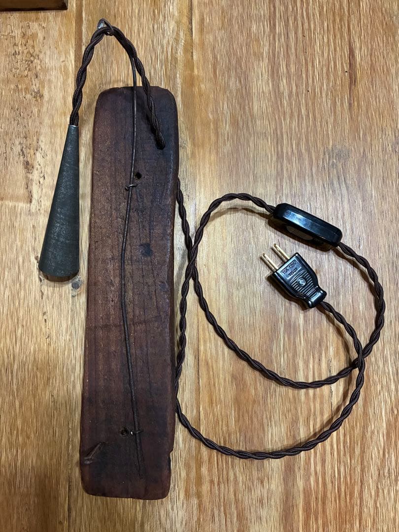 古道具 壁掛けライト 古材 照明 古雑貨 シャビー