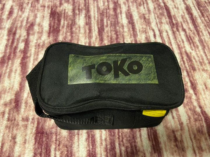 海外用220V  アイロン　スキー　スノーボード