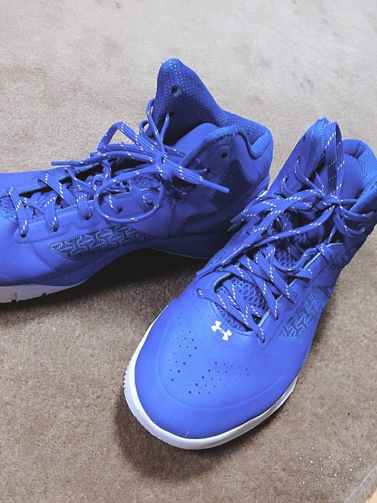 アンダーアーマー クラッチフィット バッシュ 海外モデル