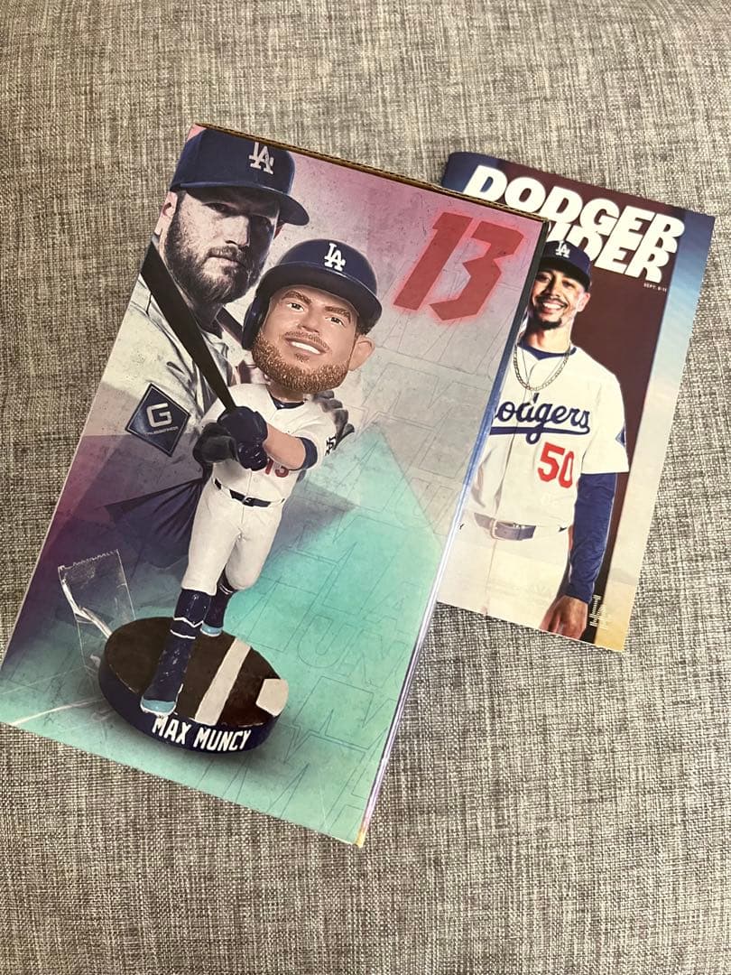 ドジャース マックスマンシー ボブルヘッド　Dodgers冊子　セット