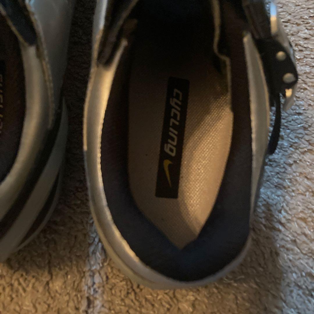 Nike Cycling Shoes ベルクロストラップ付き