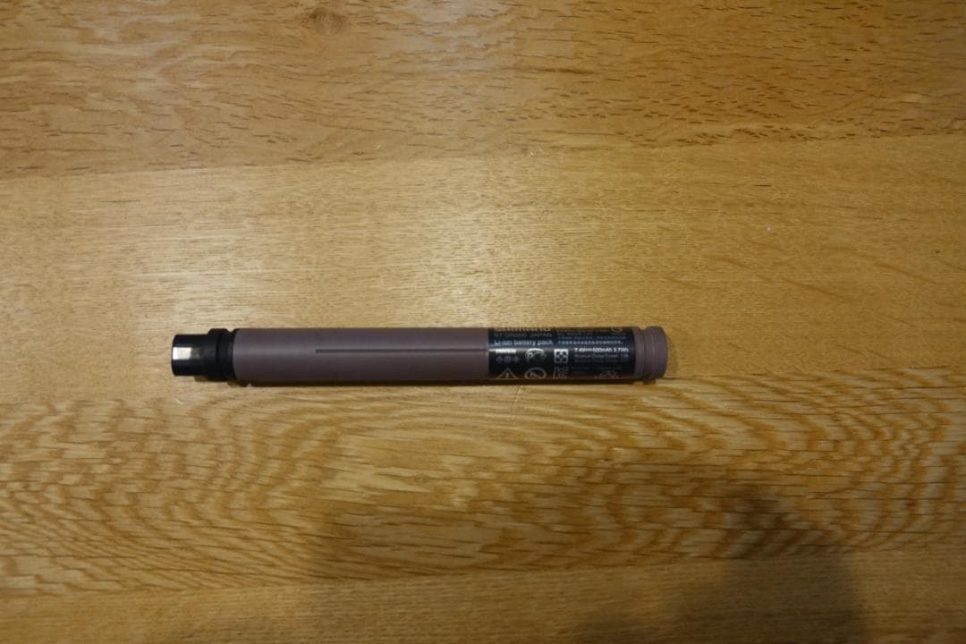 DI2　シマノ　BT-DN300