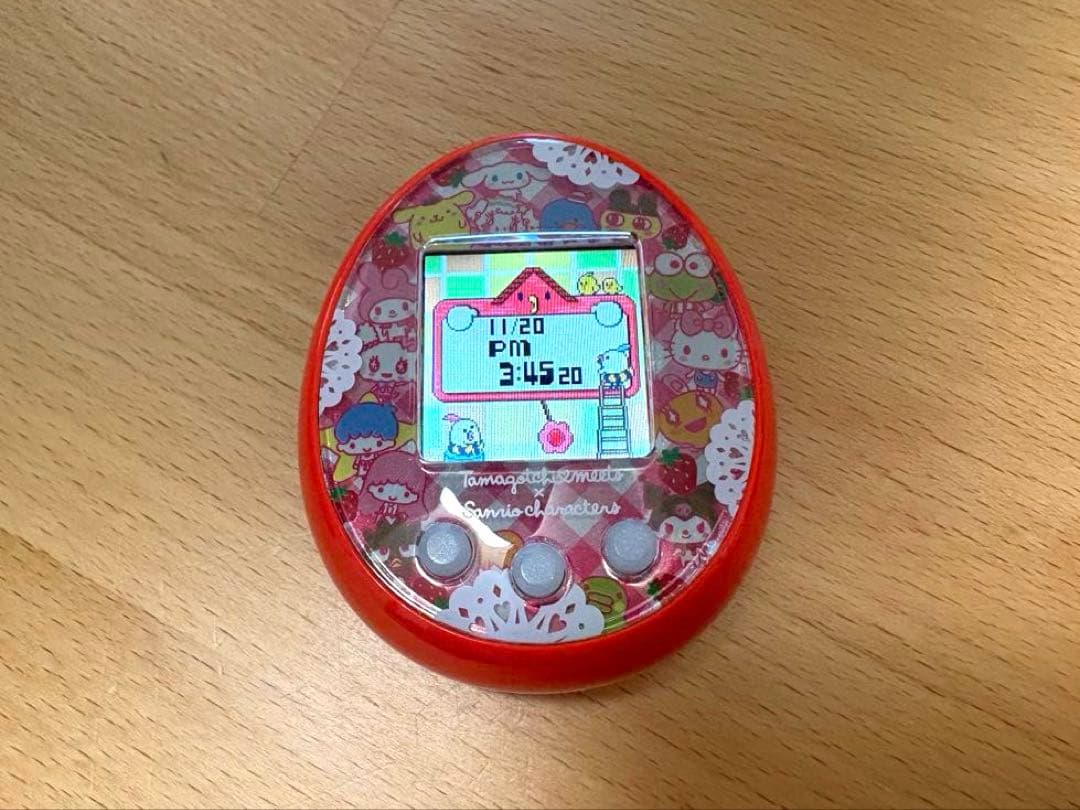 たまごっちみーつ　サンリオ　カバー付き