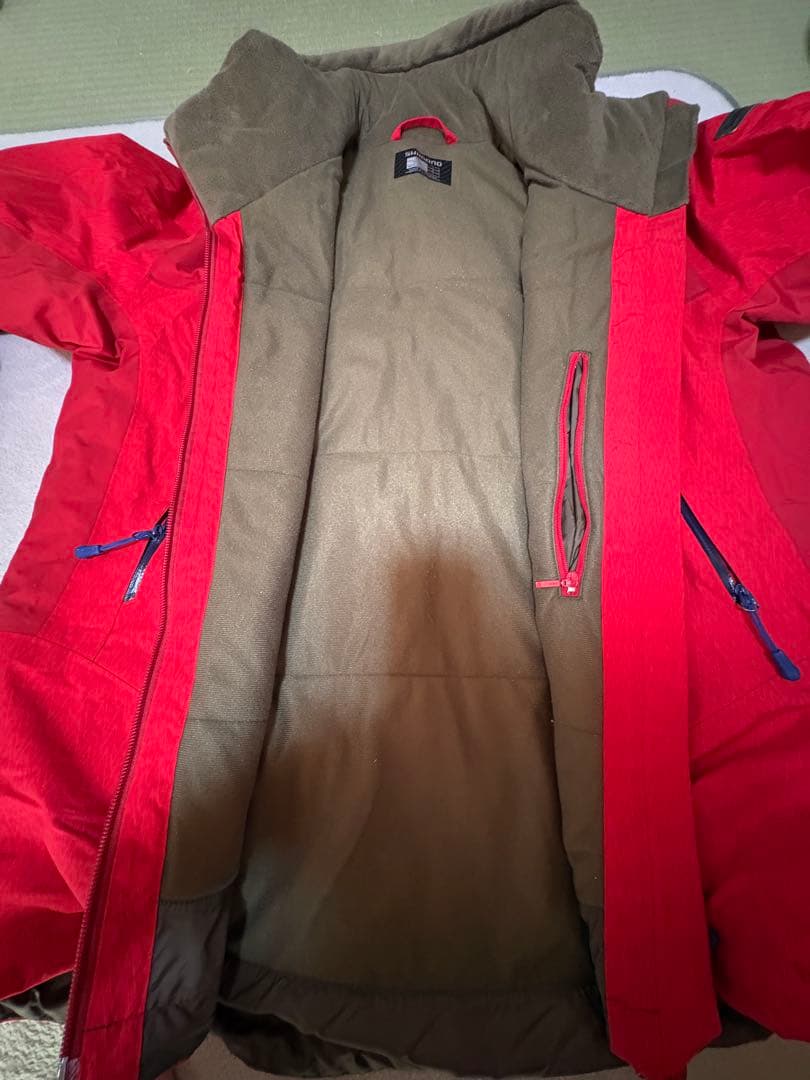 SHIMANO フード付きレッドアウター