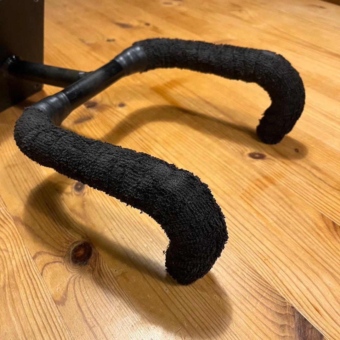 ロードバイク　壁掛けスタンド　鋳物