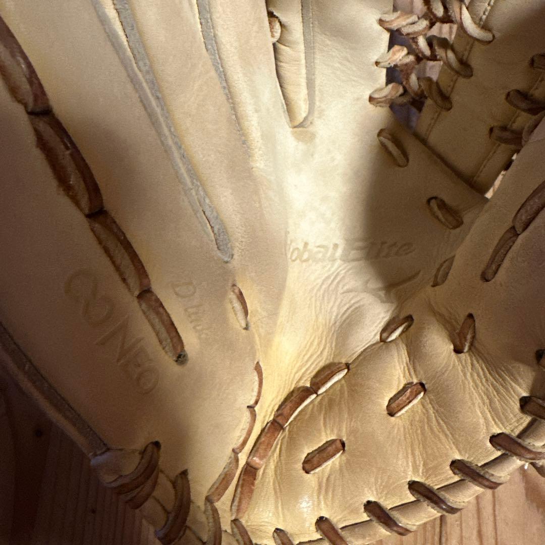 Mizuno Global Elite 軟式グローブ　左利き用