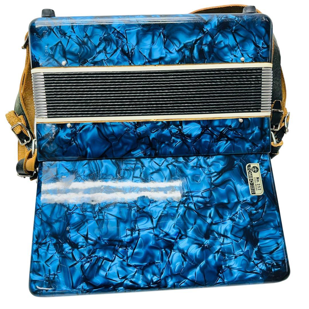 TOMBO アコーディオン　NO252